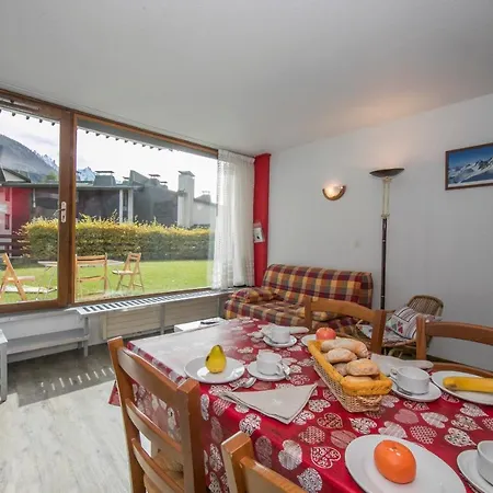 Sainte-foy-l'argentiere Sleeps 4 Шамоні